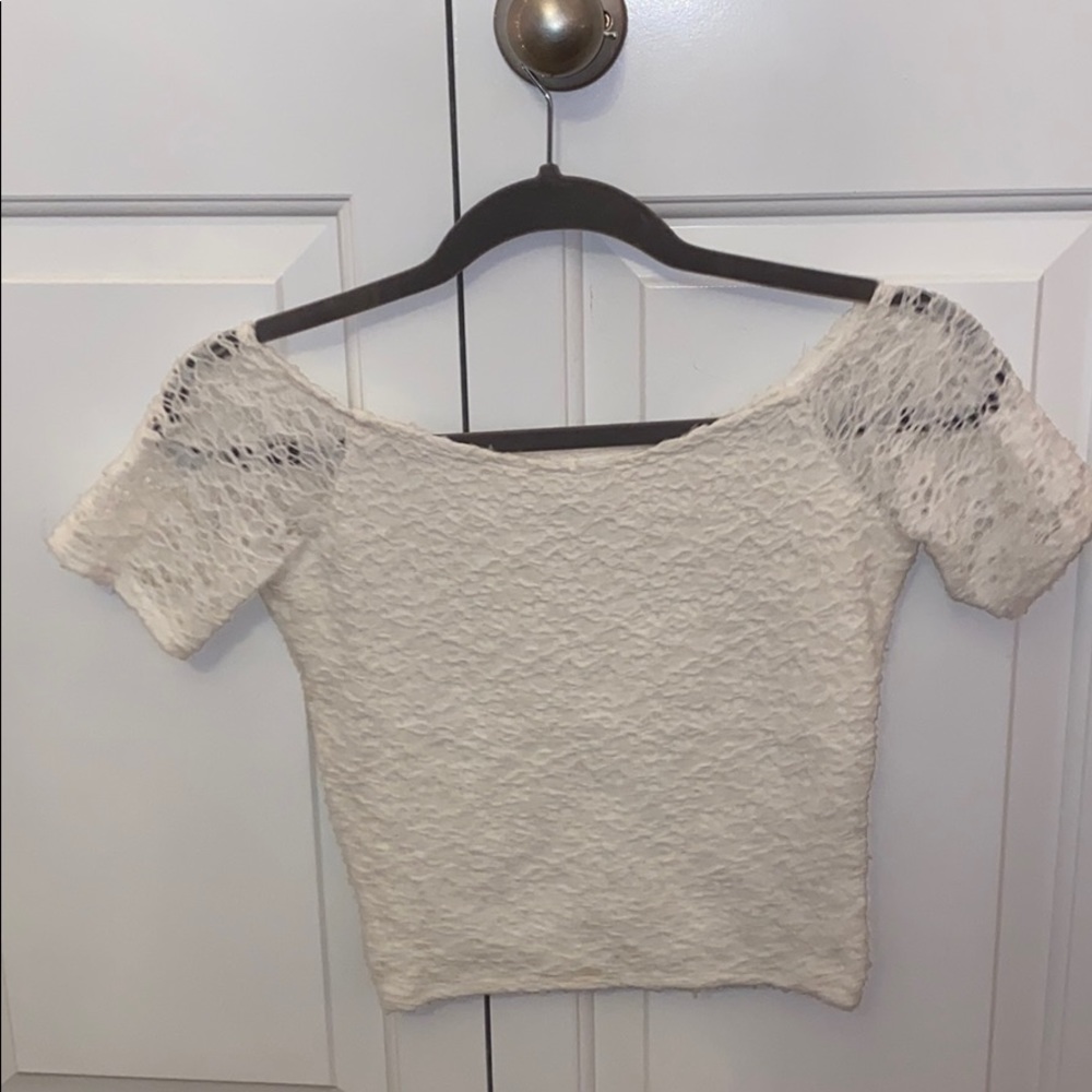 Abercrombie&Fitch white lace off shoulder crop top
